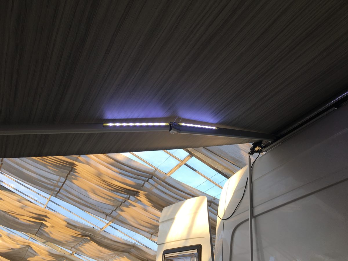 Awning (Part 3) Accessory: LED lights – Overlandys