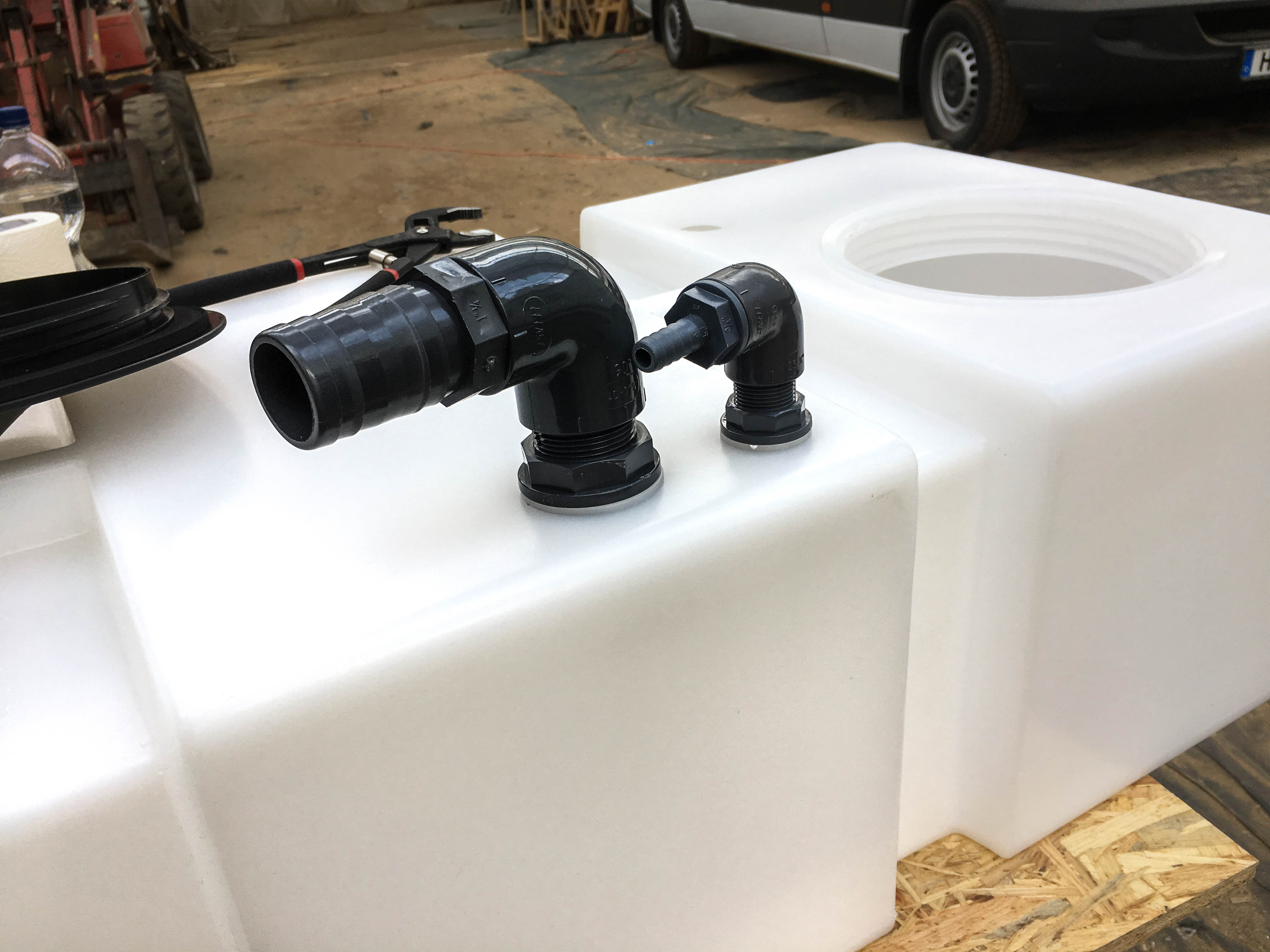 125 Liter Frischwassertank  Overlandys